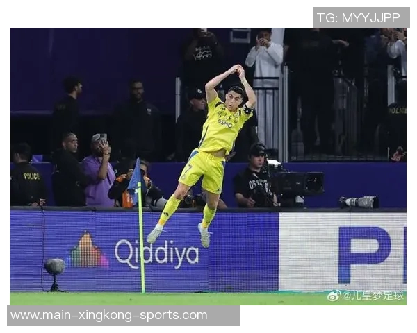 C罗梅开二度助利雅得逆转胜利庆祝照分享展现拼搏精神