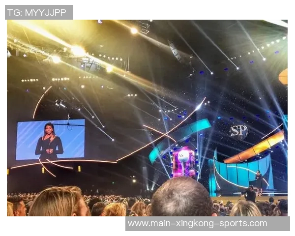 怀特称赞谢尔曼表现出色5中4助力球队获得10分的精彩时刻