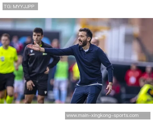 瓦伦西亚女足B队主帅遗体被找到一家六口中四人不幸遇难