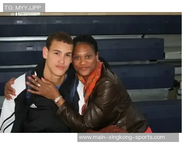 为母亲的遗愿而战斗十二年交易添头成就球队的灵魂与希望